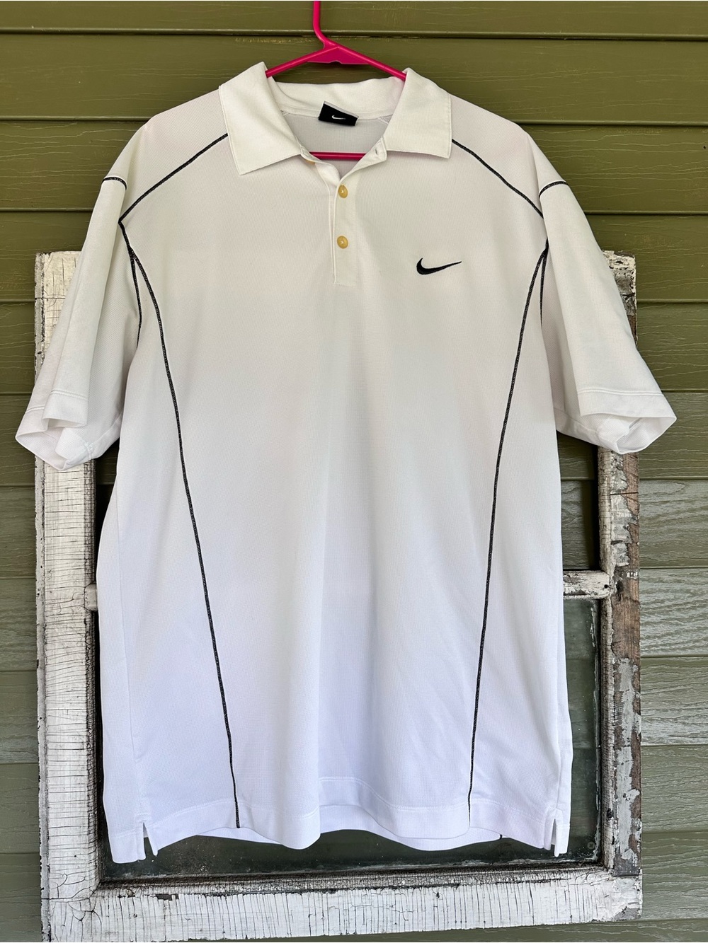 Nike Golf Men’s White Polo with Black Piping